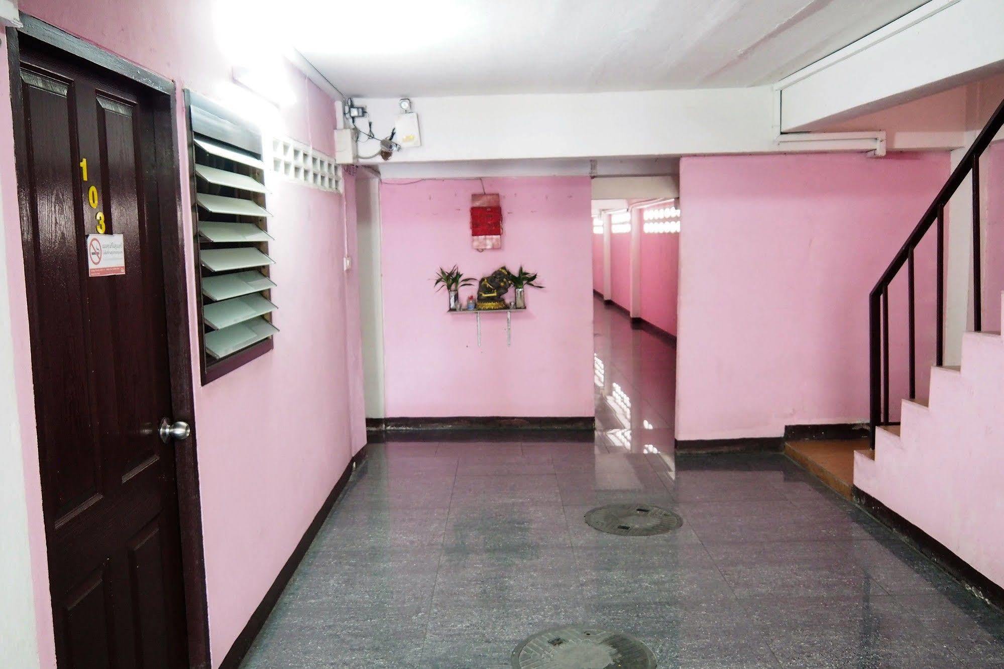 Wind Inn Bangkok Dış mekan fotoğraf